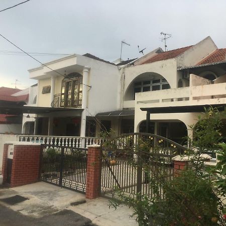 Sweethome For Travelers Seremban Bagian luar foto